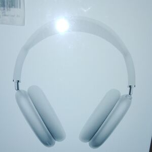 Apple airpods max r-Ear Headphones - Silver